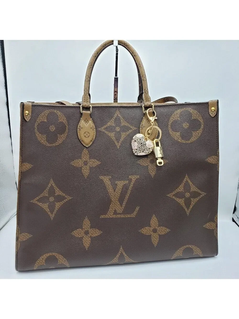 Authentic Louis Vuitton Lock & Key with Unbranded Heart Charm, Keychain
